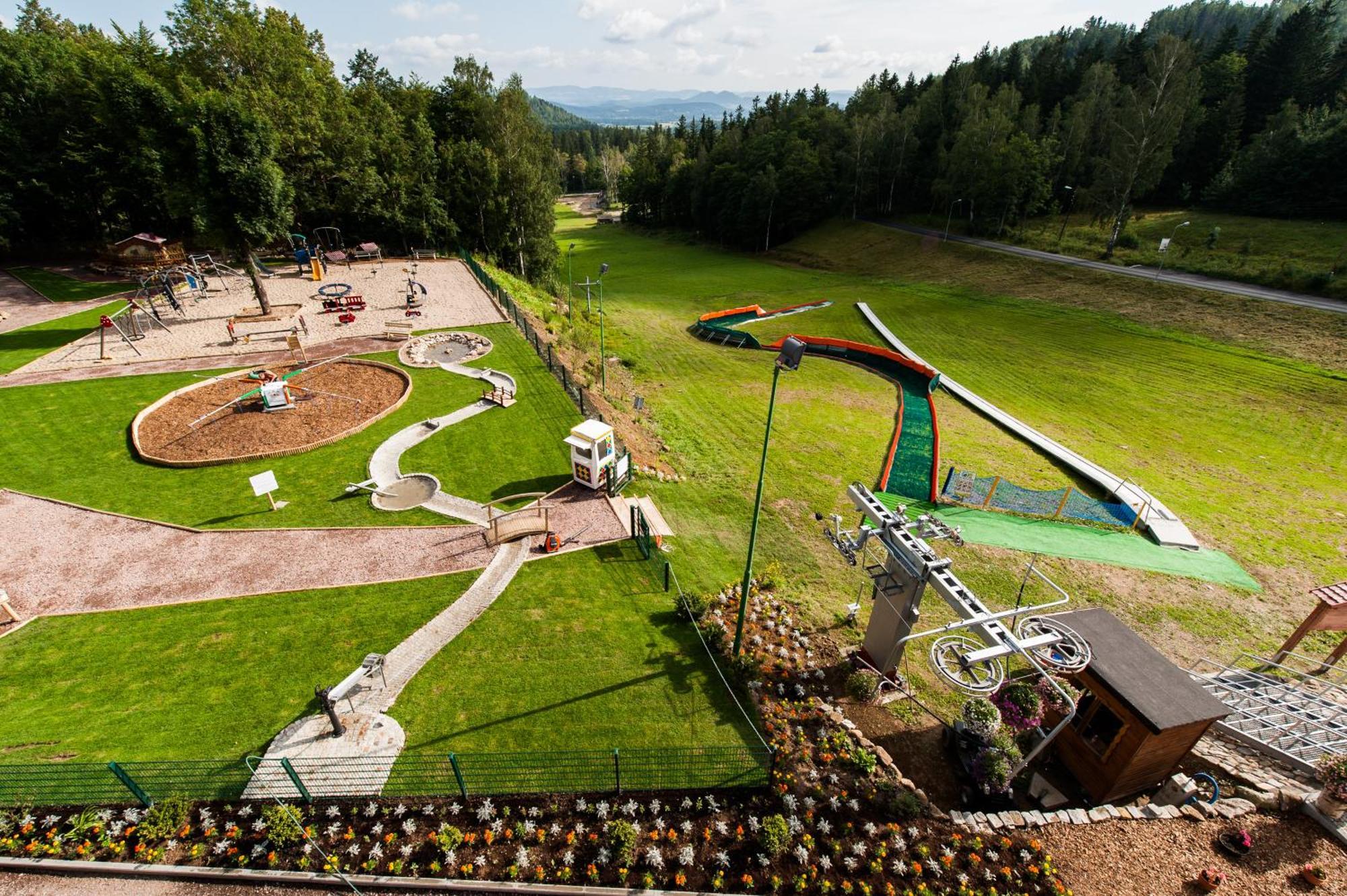 Przystanek Bavaria - Sauny, Parking Oraz Wstep Do Parku Bajek W Cenie! Karpacz Exterior foto