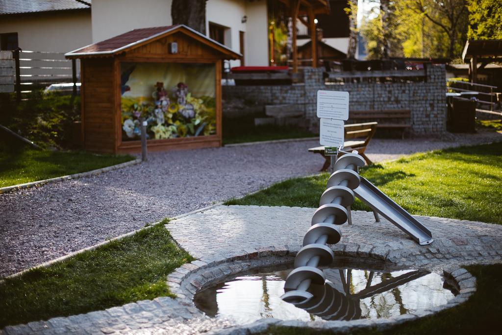 Przystanek Bavaria - Sauny, Parking Oraz Wstep Do Parku Bajek W Cenie! Karpacz Exterior foto